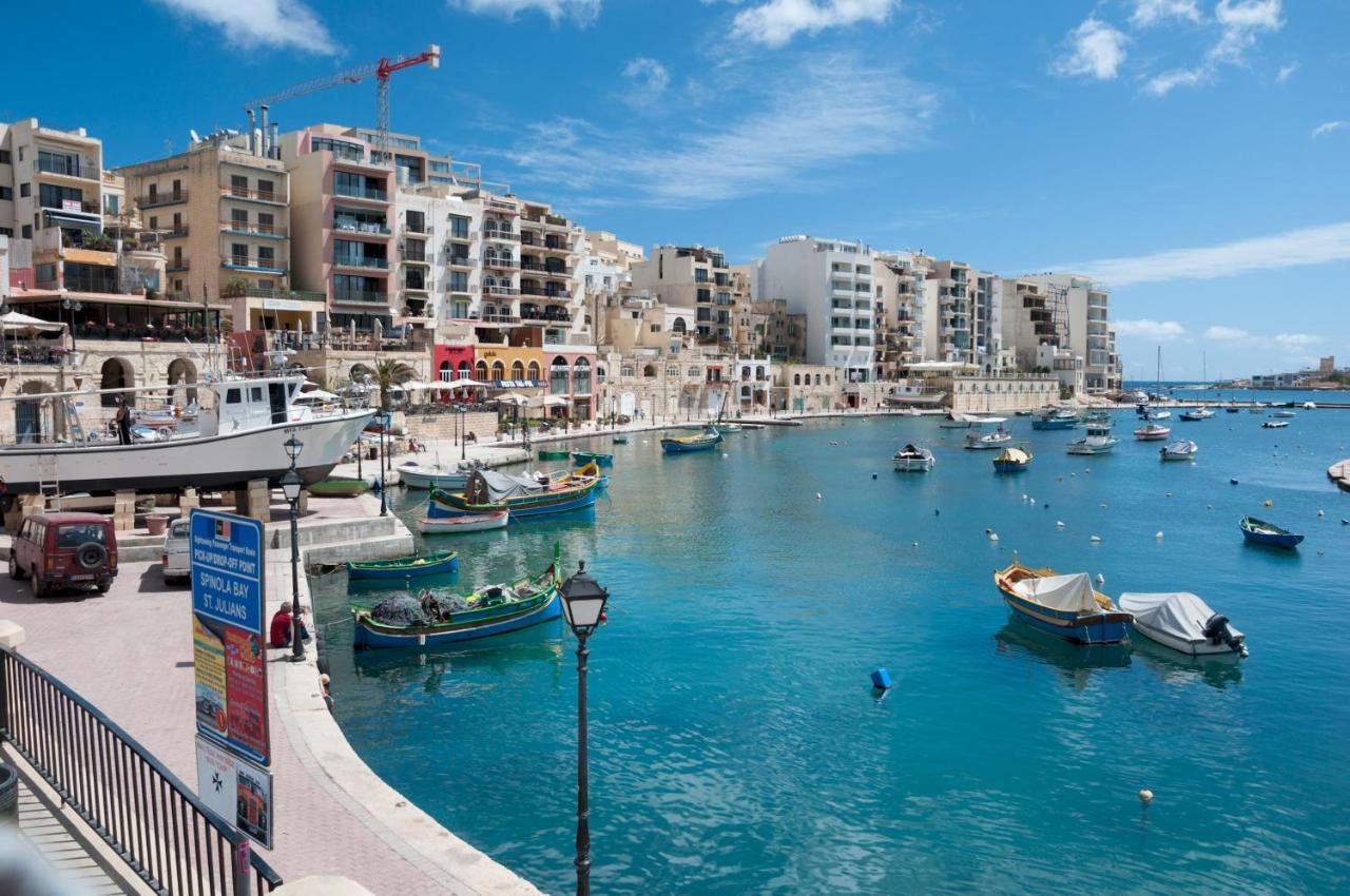 Cosy Apartment Steps To St George'S Bay St. Julian's Exterior foto